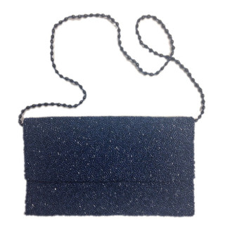 Solid Envelope Clutch